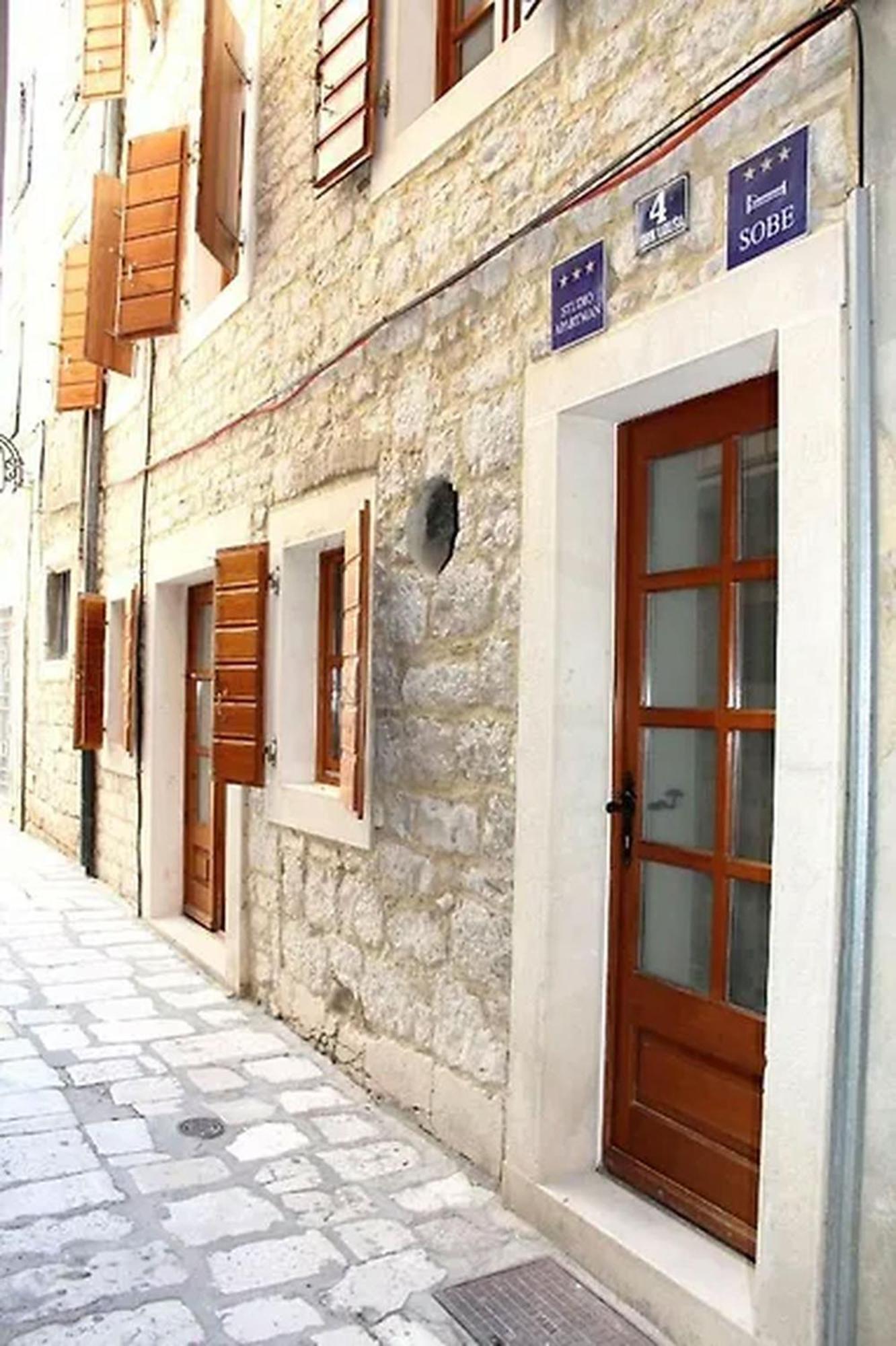 Sunny Rooms And Suites Šibenik Exterior foto
